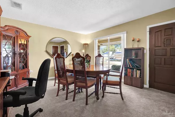 11 Forest Grove Pl, Ft Walton Beach, FL 32548