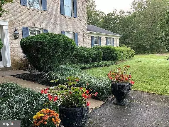 21733 OATLANDS RD, Aldie, VA 20105