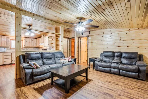 9110 SW Ruby Rd, Andover, KS 67002