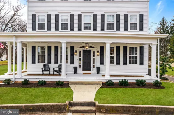 526 KINGS HWY, Moorestown, NJ 08057