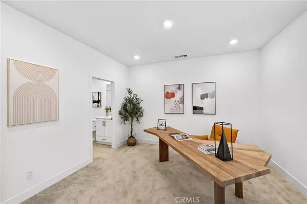 172 Sash, Irvine, CA 92618