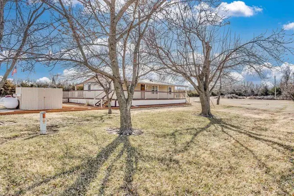 9110 SW Ruby Rd, Andover, KS 67002