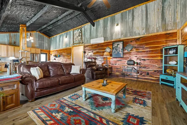 4006 S FM 486 S, Thorndale, TX 76577