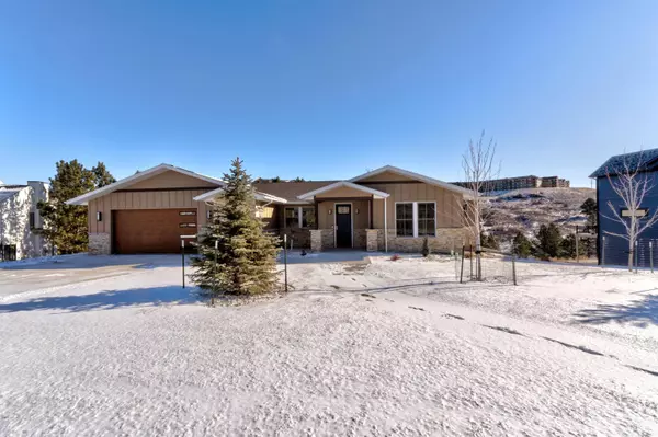 2316 Golden Eagle Drive, Rapid City, SD 57702