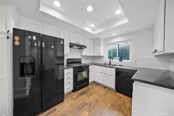 3744 Oleander DR, Highland, CA 92346