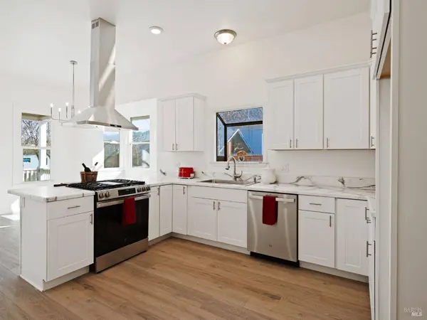 1851 Talmage RD, Ukiah, CA 95482