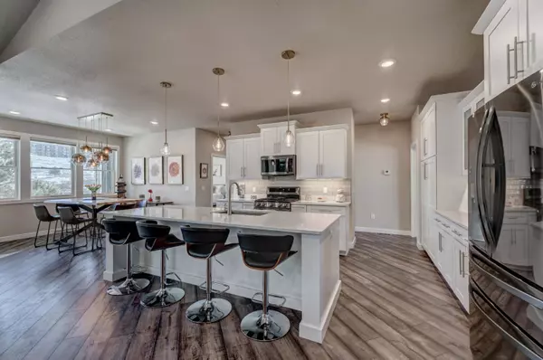 2316 Golden Eagle Drive, Rapid City, SD 57702