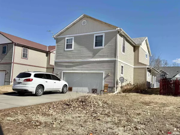 519 Village Avenue, Lincoln, NE 68503