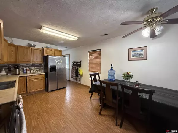 519 Village Avenue, Lincoln, NE 68503