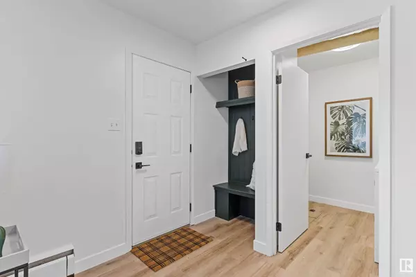 #600 2908 116A AV NW, Edmonton, AB T5W 4R7