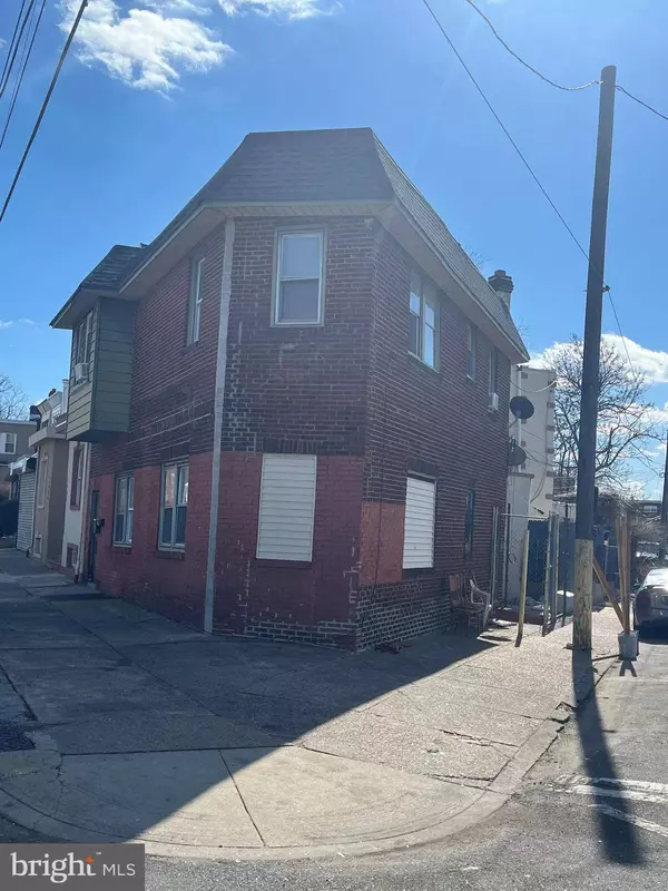 1860 WAKELING ST, Philadelphia, PA 19124