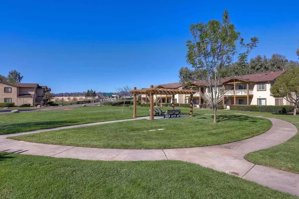 1423 Graves AVE #151, El Cajon, CA 92021