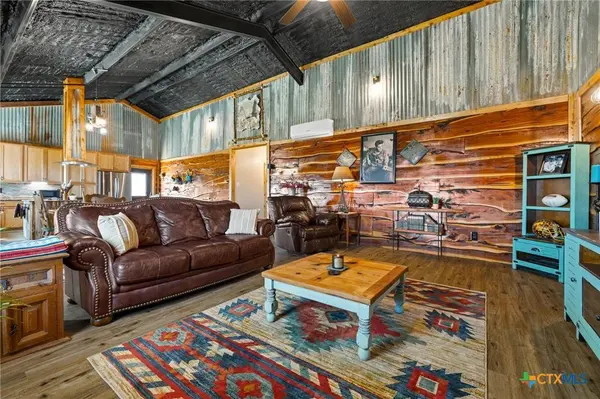 4006 S FM 486, Thorndale, TX 76577