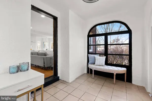 2601 NEWTON ST NE, Washington, DC 20018