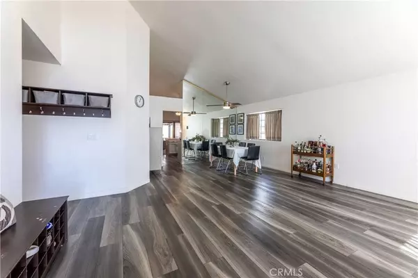 13427 Reva CIR, Cerritos, CA 90703