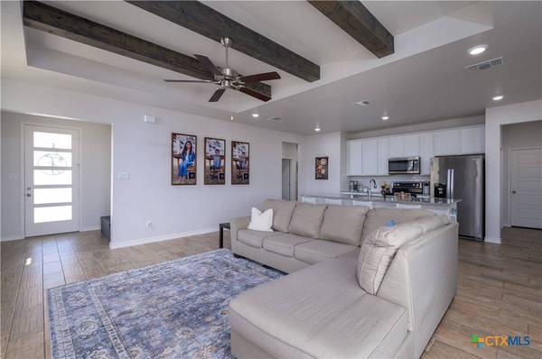 3303 Pistoia TRL, Temple, TX 76502