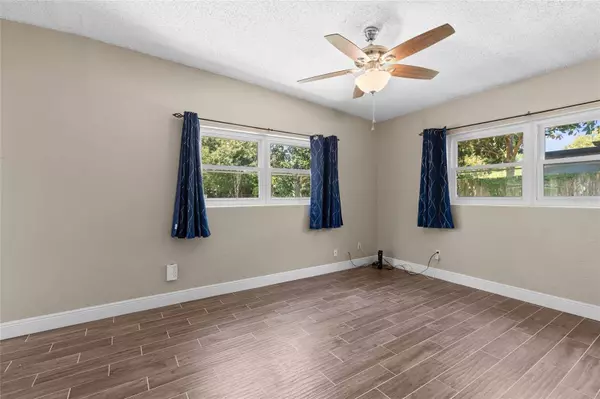 4133 MONTROSE CT, Orlando, FL 32812