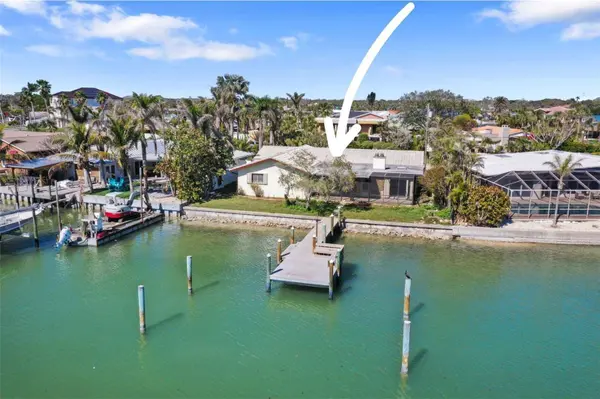 649 79TH CIR S, St Petersburg, FL 33707