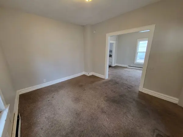 842 Wadsworth Avenue, Waukegan, IL 60085