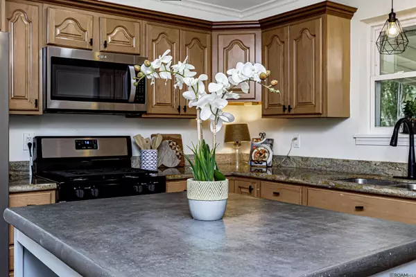 443 Kimbro Dr, Baton Rouge, LA 70808