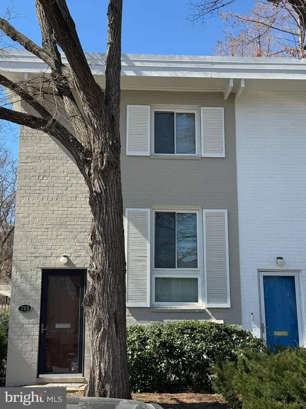 715 3RD ST SW #608, Washington, DC 20024