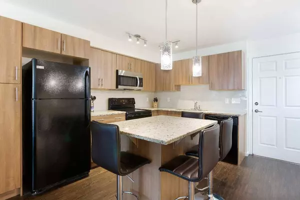 755 Copperpond BLVD SE #4115, Calgary, AB T2Z 4R2