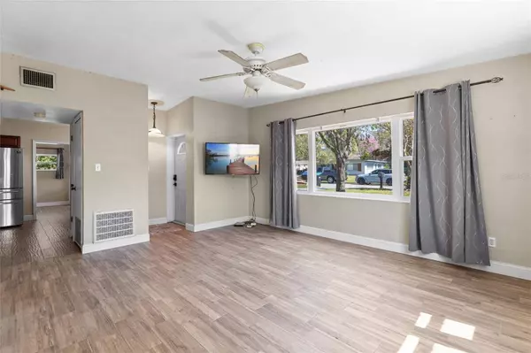 4133 MONTROSE CT, Orlando, FL 32812