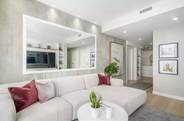 1480 HOWE ST #3905, Vancouver, BC V6Z 0G5