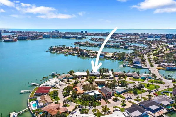 649 79TH CIR S, St Petersburg, FL 33707