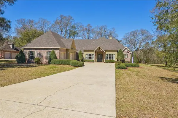 458 TRAILHEAD DR, Abita Springs, LA 70420