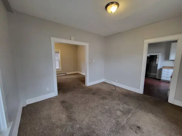 842 Wadsworth Avenue, Waukegan, IL 60085