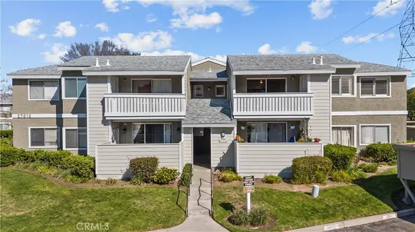 27616 Susan Beth WAY #I, Saugus, CA 91350