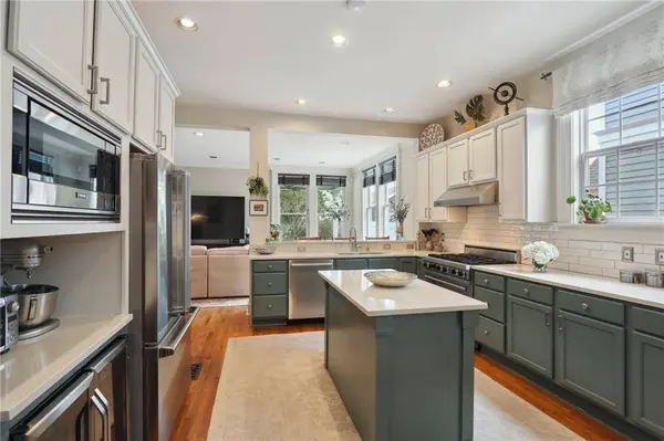 820 PINE ST, New Orleans, LA 70118