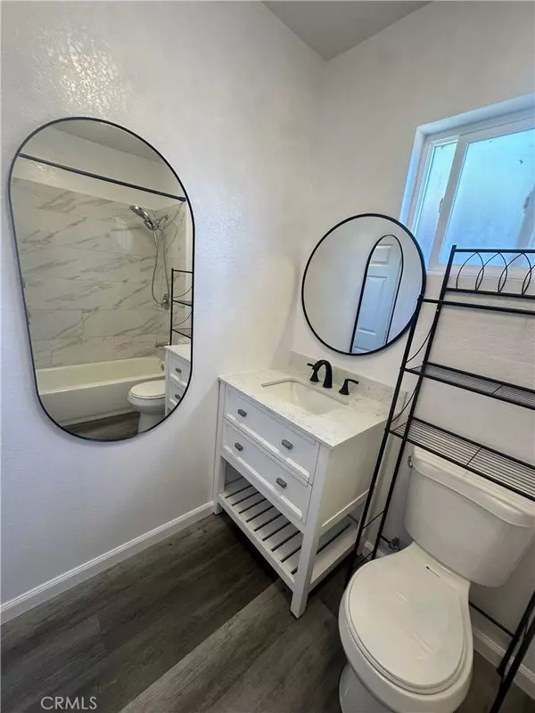 515 W Magnolia ST, Compton, CA 90220