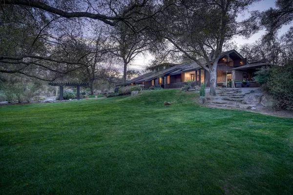 19425 Tollhouse RD, Clovis, CA 93619