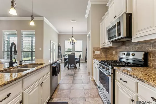 18125 Old Trail Dr, Prairieville, LA 70769