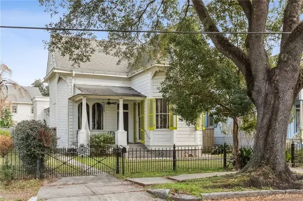 2235 BAYOU RD, New Orleans, LA 70119