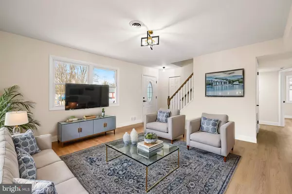 111 DORY CT, Beverly, NJ 08010