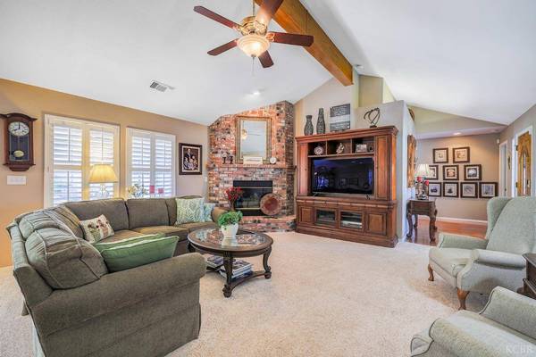 507 Diana Court, Hanford, CA 93230