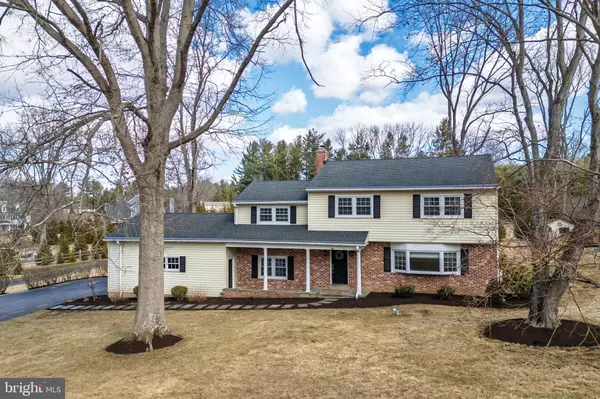 941 CORNWALLIS DR, West Chester, PA 19380