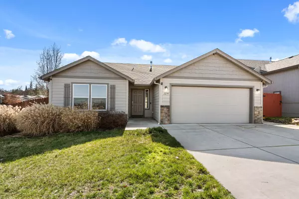 2294 Hill WAY, Medford, OR 97504