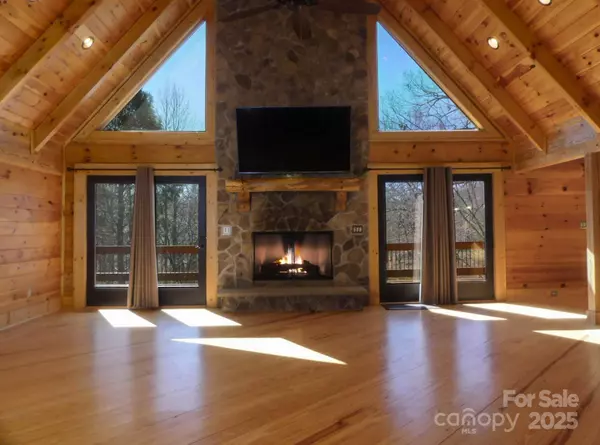 214 Whitney BLVD, Lake Lure, NC 28746