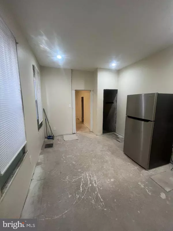 3417 G ST, Philadelphia, PA 19134