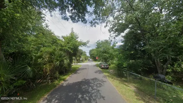 900 W 3RD ST, St Augustine, FL 32084