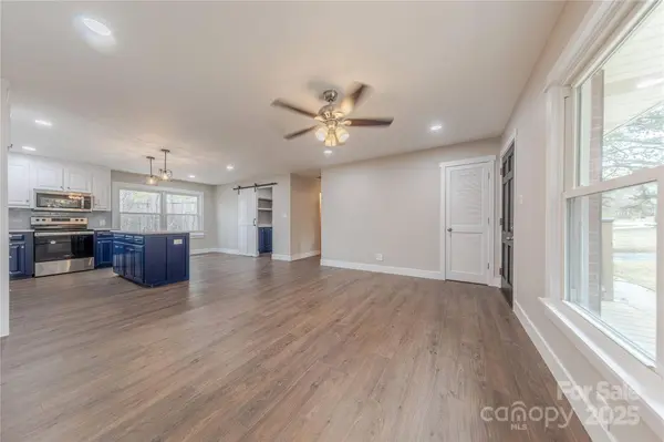 1114 University DR, Lancaster, SC 29720
