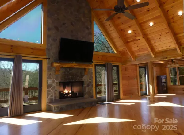 214 Whitney BLVD, Lake Lure, NC 28746