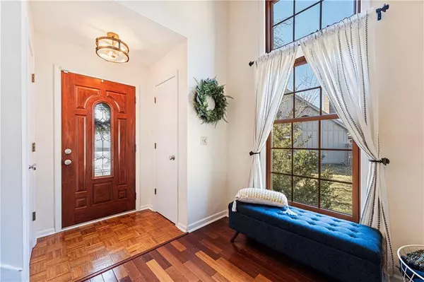 10622 W 116TH TER, Overland Park, KS 66210