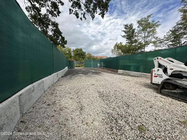 0 Wanier AVE, Staten Island, NY 10309