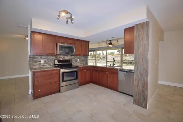 363 Brightwaters DR, Cocoa Beach, FL 32931