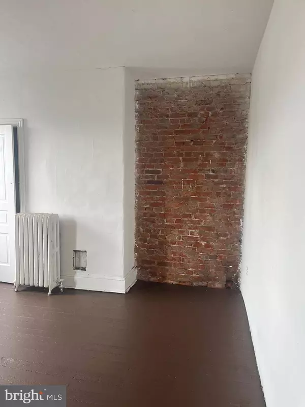 2844 KENSINGTON AVE, Philadelphia, PA 19134